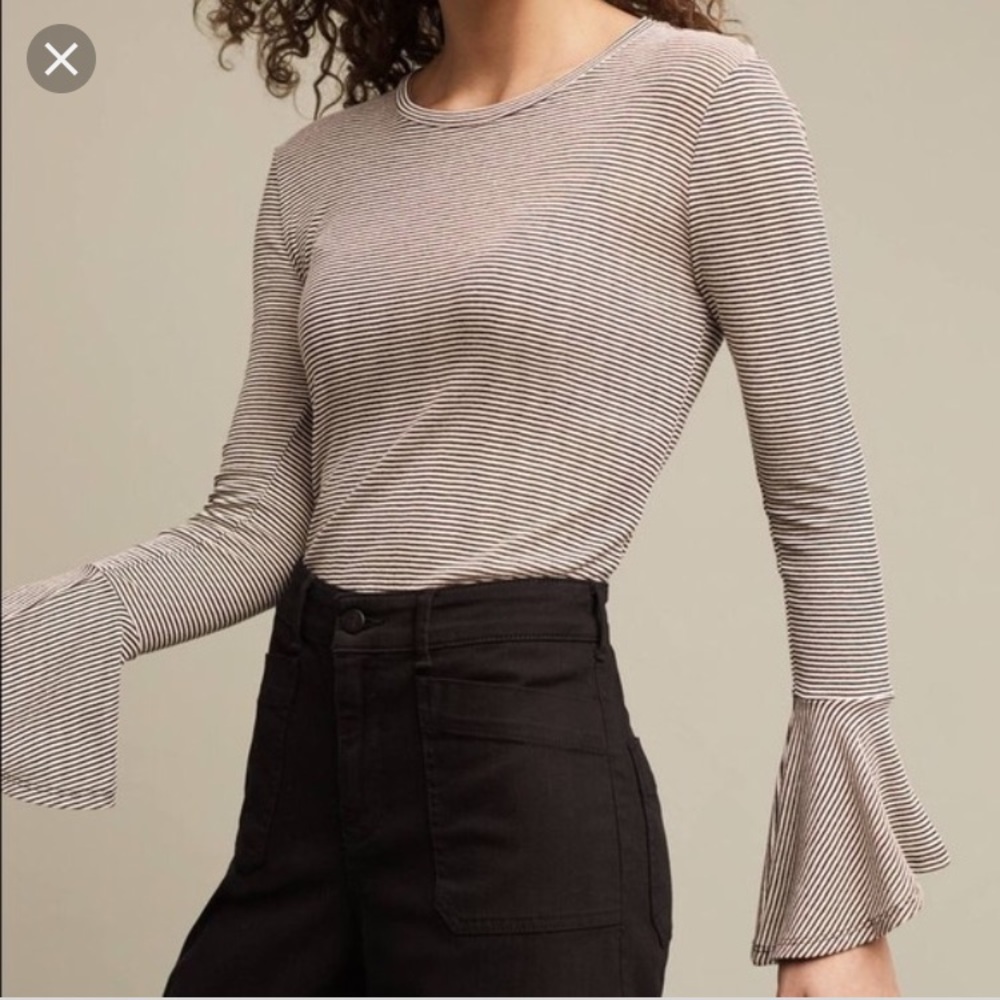 Anthropologie Ro&de bell sleeve top